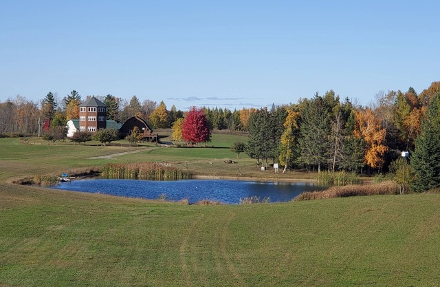 Pinewoods Springs Lodge with Tower, 240 forested acres & 1 acre Pond