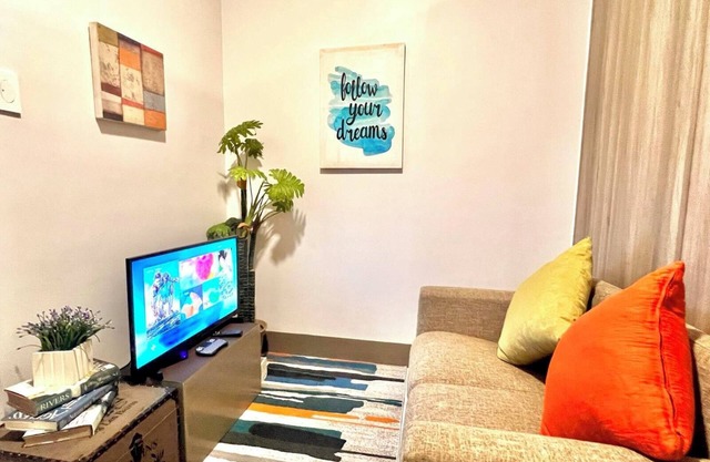 Pioneer Greenfield Apartment
