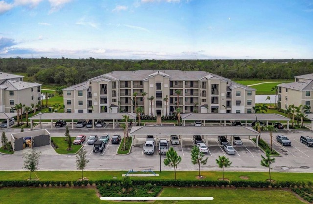 Piper View at Lakewood National: A beautiful golf condo 30 mins to the beach ⛳🏖