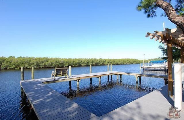 Pirate's Pointe Resort