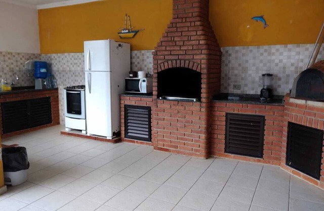 Piscina 6 QUARTO 300mPRAIA CHURRASQUEIRA