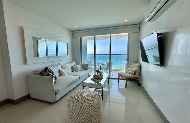 Piso 32 Lujoso Apartamento Vista al Mar/wifi