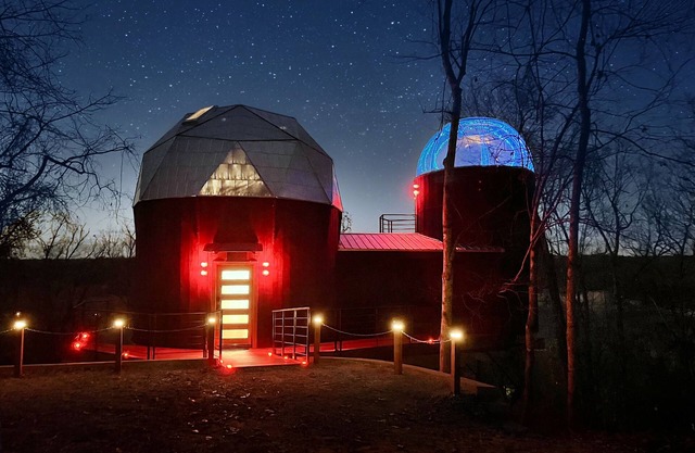 🌟Planetarium Treehouse🌟Stargazing Observatory with Beaver Lake Views