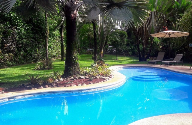 Playa Negra Guesthouse