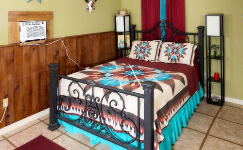 Pleasant Days Lodging Southwest Cottage