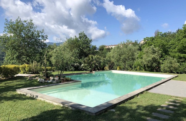 Podere dei Poeti 20 Pax Large pool, A/C, free WiFi, BBQ near Cinque Terre