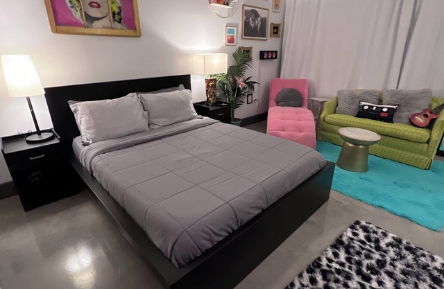 Pop Culture Luxury Suite Tampa