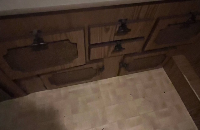 Pop up Camper w/ 3 beds