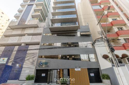 Prédio c/Aptos Novos a 300m da Praia - EEP