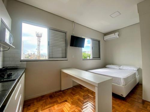 Prado Premium Lofts e Kitnets com Ar-Condicionado e TV Smart