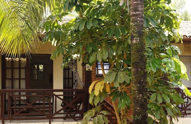 Praia da Baleia in Condomínio