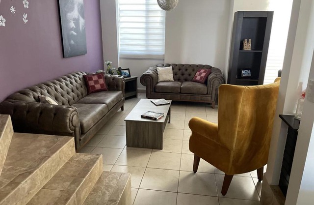 Preciosa casa automatizada y totalmente equipada