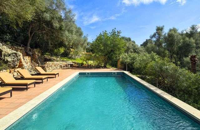 Preciosa Casa de Campo Para 8 Personas con Piscina y Aire Acondicionado