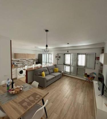 Precioso apartamento en residencial con piscina cerca de la playa