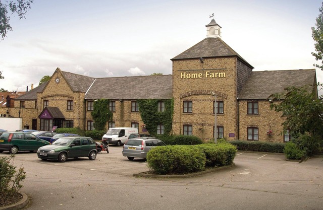 Premier Inn Hull West