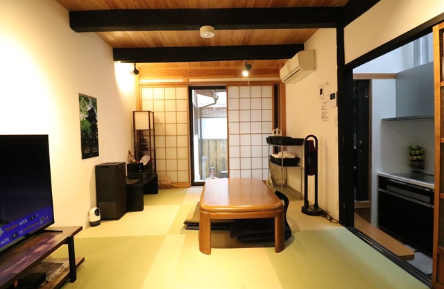 Preserved Kyo-Machiya more than 115 years was transformed to an accommodation.
