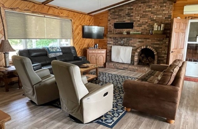 Price Reduction for July and August! Discounted rate for small groups!