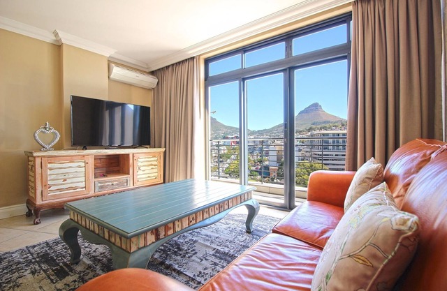 Pristine Apartment in the Heart of Cape Town