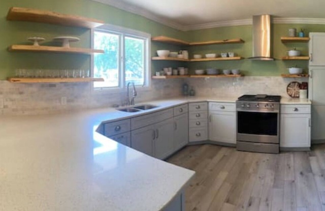 Pristine getaway for groups; 5 BR - sleeps 16+