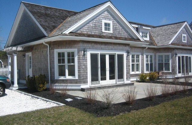 Pristine Year Round Retreat in Private Lewis Bay Compound w/video tour!