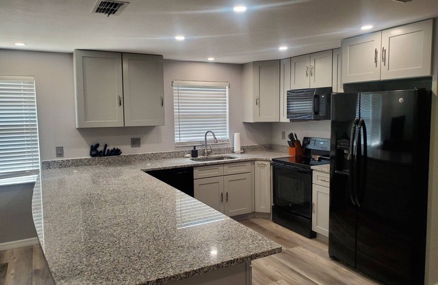 Private 3 bedroom pool home