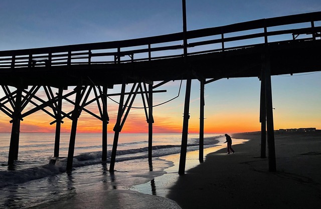 Private A-Frame home with HOT TUB and FIREPIT! Two large decks with Ocean views!