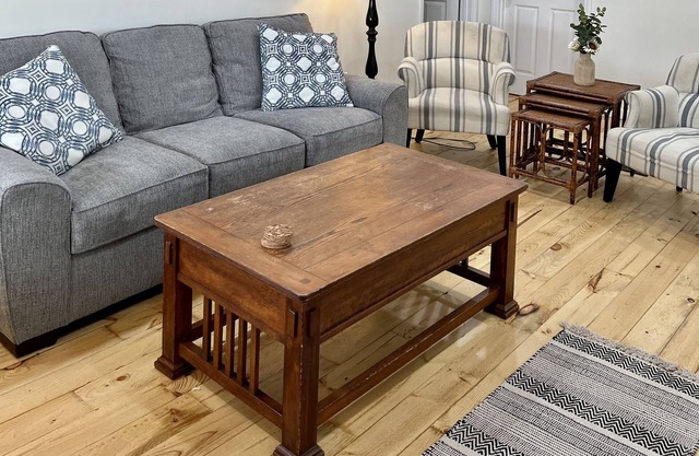 Private and peaceful guest house on a working family farm in Bloomingdale!