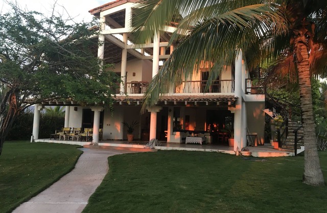 Private beach front home. Renowned surfing destination. Playa la Saladita.