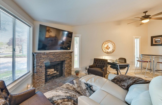 Private Boise Couple's Retreat: WFH Friendly!