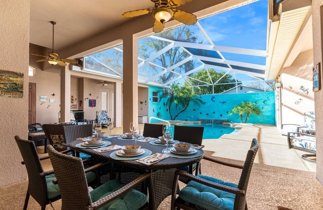 Private Cabana home. Heated pool. 3400 sq ft of luxury! Kids and pets welcome.