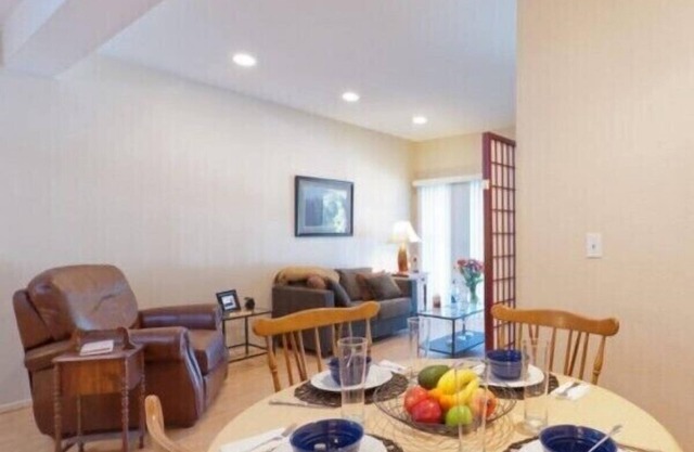 Private Condo - Walk to UCLA - Resort Style Living