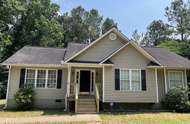 Private cottage Great for hiking, ATVs