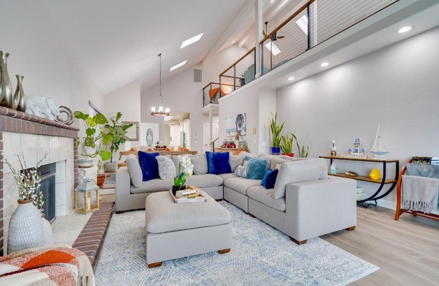 Private Dock Discovery Bay Vacation Rental!