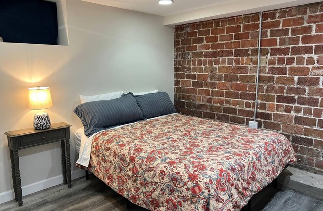 Private Garden Unit Gary BP