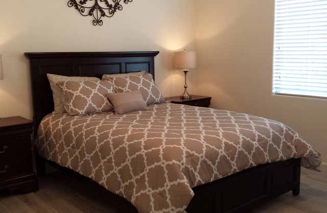 Private guest suite by the Gilbert bridges