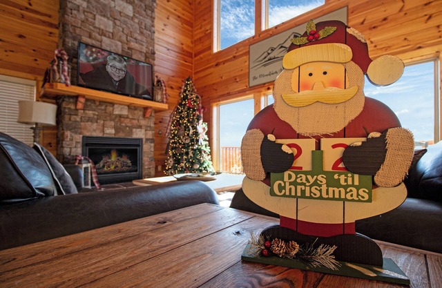 Private Heated Indoor Pool/Theater/2 Game Rms/Views/Close To Everything!