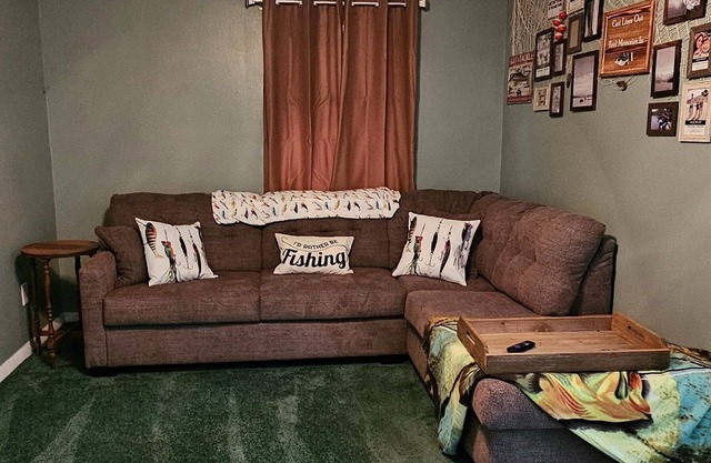 Private Home and Dock on Dunns Creek!nSportsman's paradise, hosted by Sportsman.