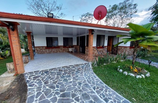 Private Mountain House With a Pool