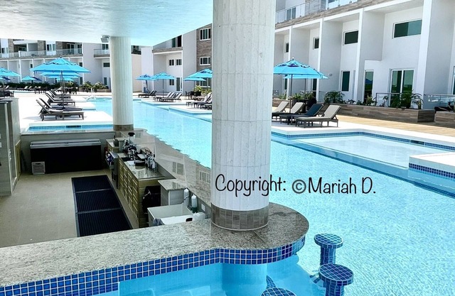 PRIVATE PENTHOUSE VIEWS on the TOP/5th FLOOR! 2 Bedroom Condo at SUNSET CARIBE!