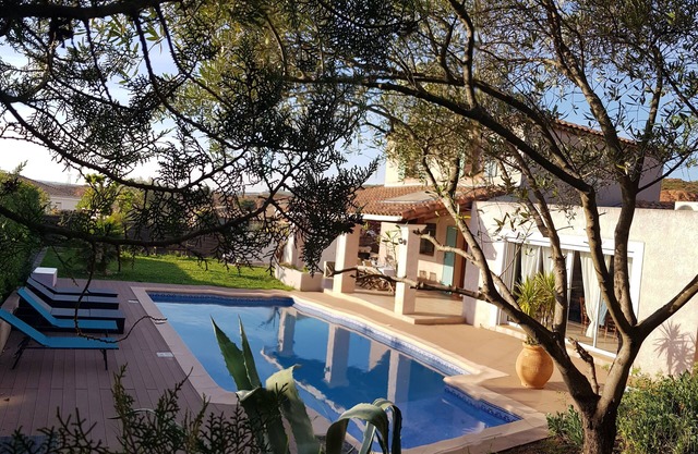 PRIVATE POOL VILLA WITH ALL COMFORTS