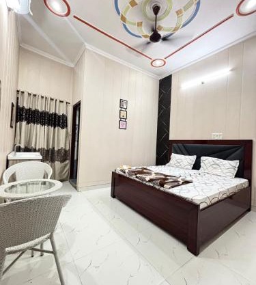 Private room -Tulsi Homestay