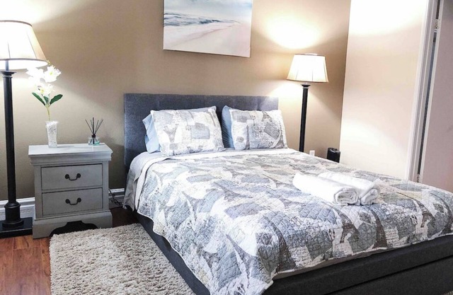 Private Suite with Own Kitchen Own Entrance