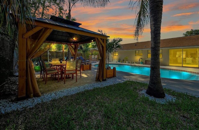 Private Villa/BBQ, Firepit, Pool, Disney