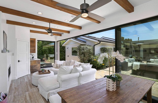 Private Wading Pool Home with Patio