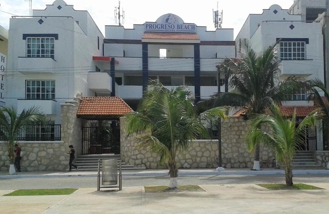 Progreso Beach Hotel