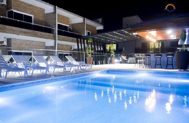 Puesta del Sol by Nobile