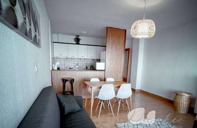 PUSHE Playa Velilla Beach & Tradition