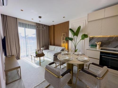 Qoople Legend A - apartments in Alanya 100m to the sea