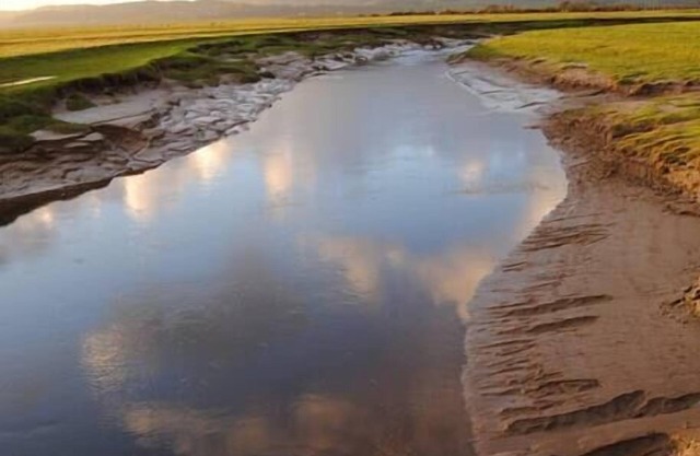 Quaint Quinta Cottage in beautiful village near the Lake District and Ulverston