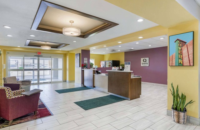 Quality Inn & Suites Carlsbad Caverns Area